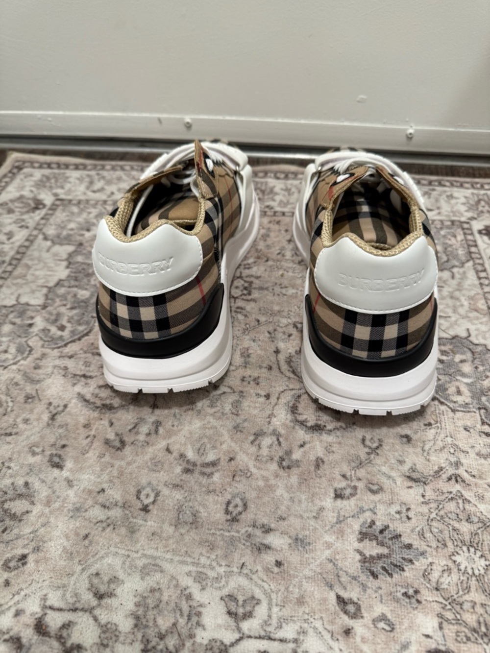 Burberry Beige Classic Check Low-Top Sneakers with White Strap - Picture 4 of 5
